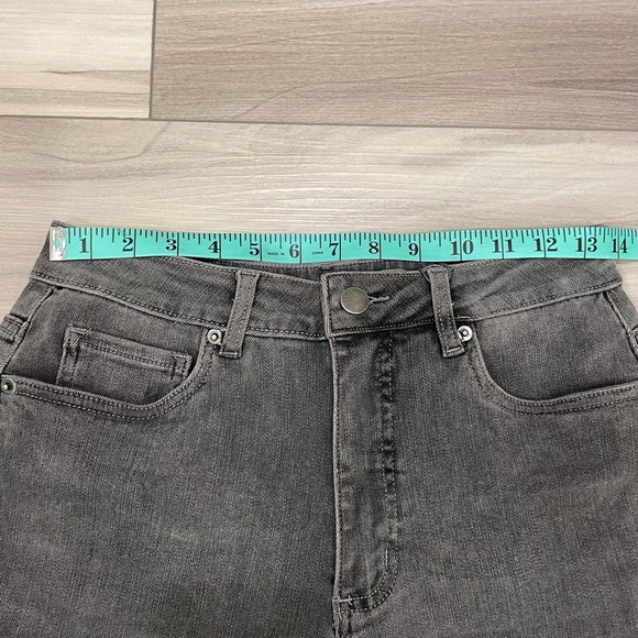 NWT KAFFE KAzina Women's Long Denim Shorts Size Medium (Danish 38) Dark Grey - Picture 5 of 8